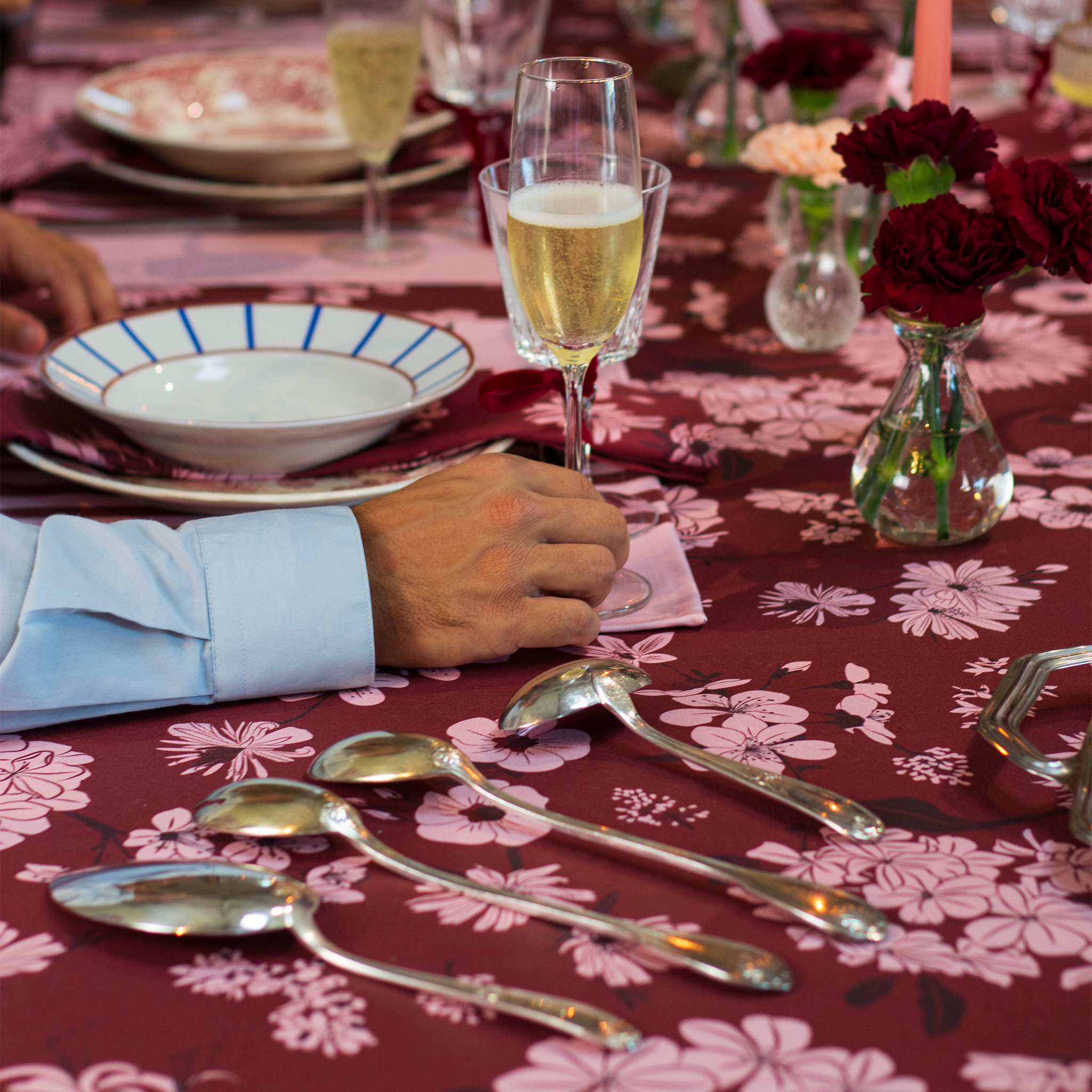 Parure de table serviettes et nappe 一 Grenade