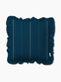 Housse de coussin à volants — Rayure cadencée Bleu minéral/crème