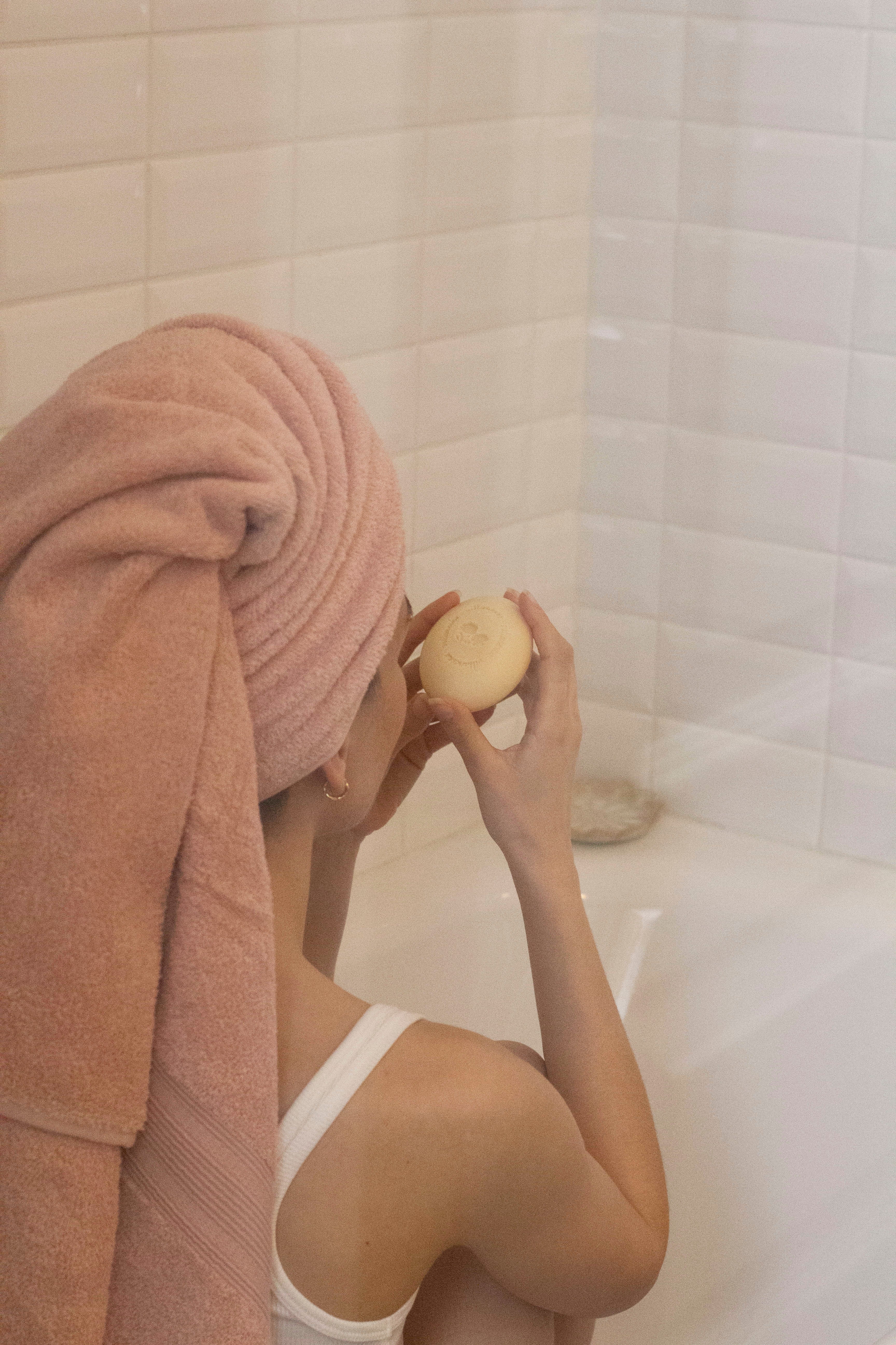 Savon au lait de brebis — Doux et nourrissant